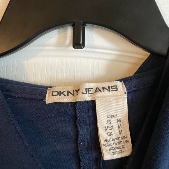 Dkny sweater - Picture 3 of 3